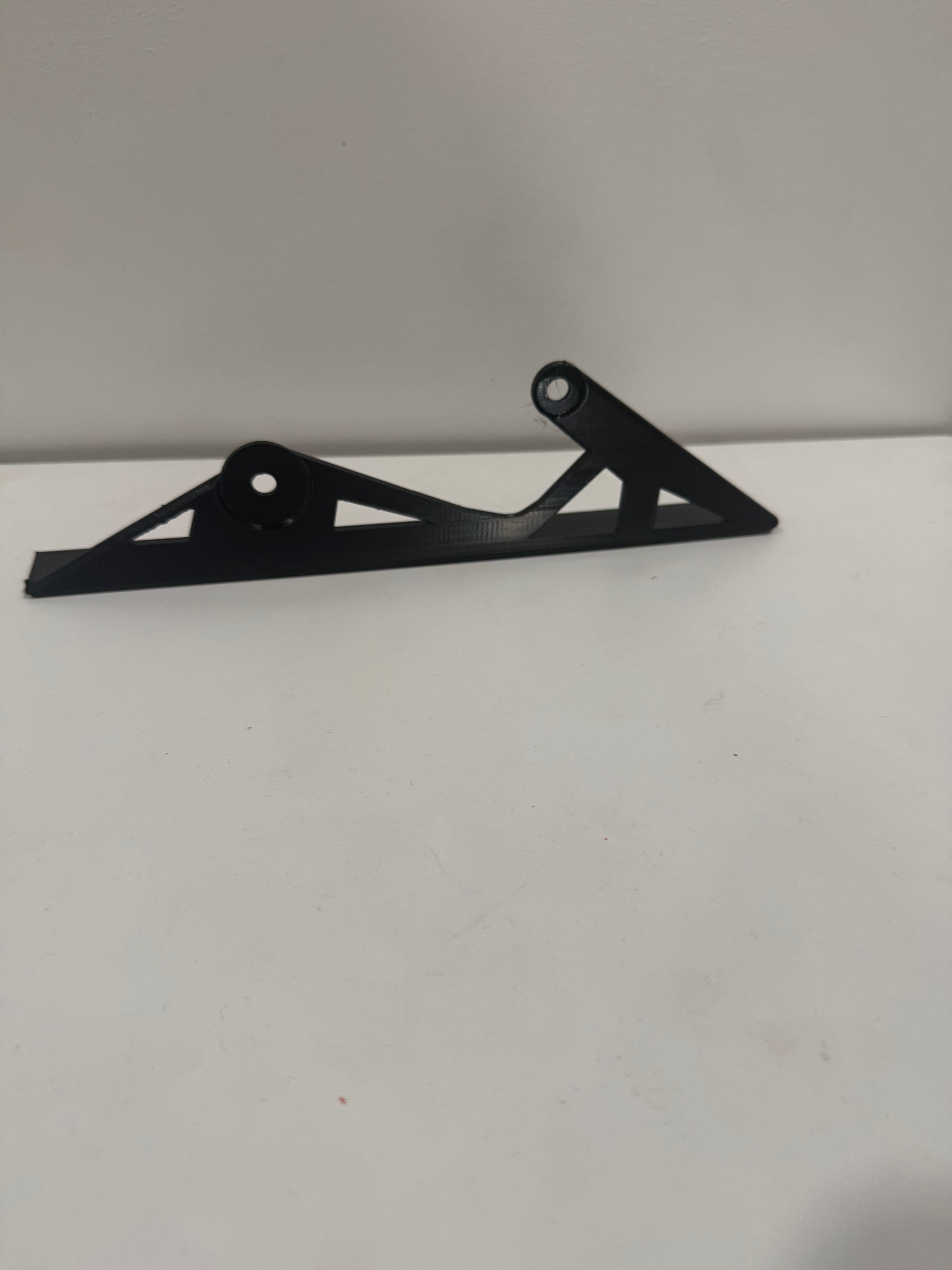 Talaria string chain guard