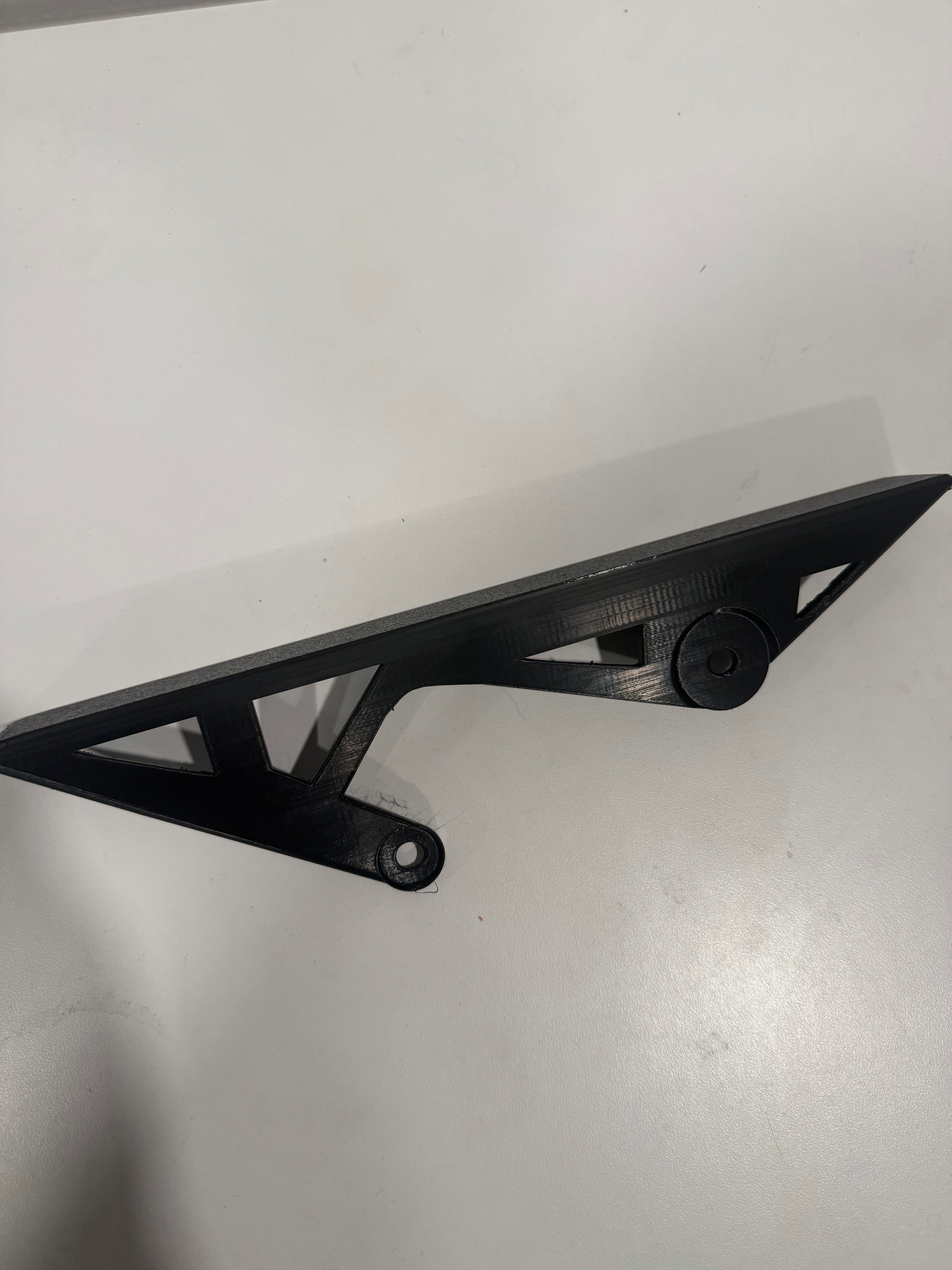 Talaria string chain guard