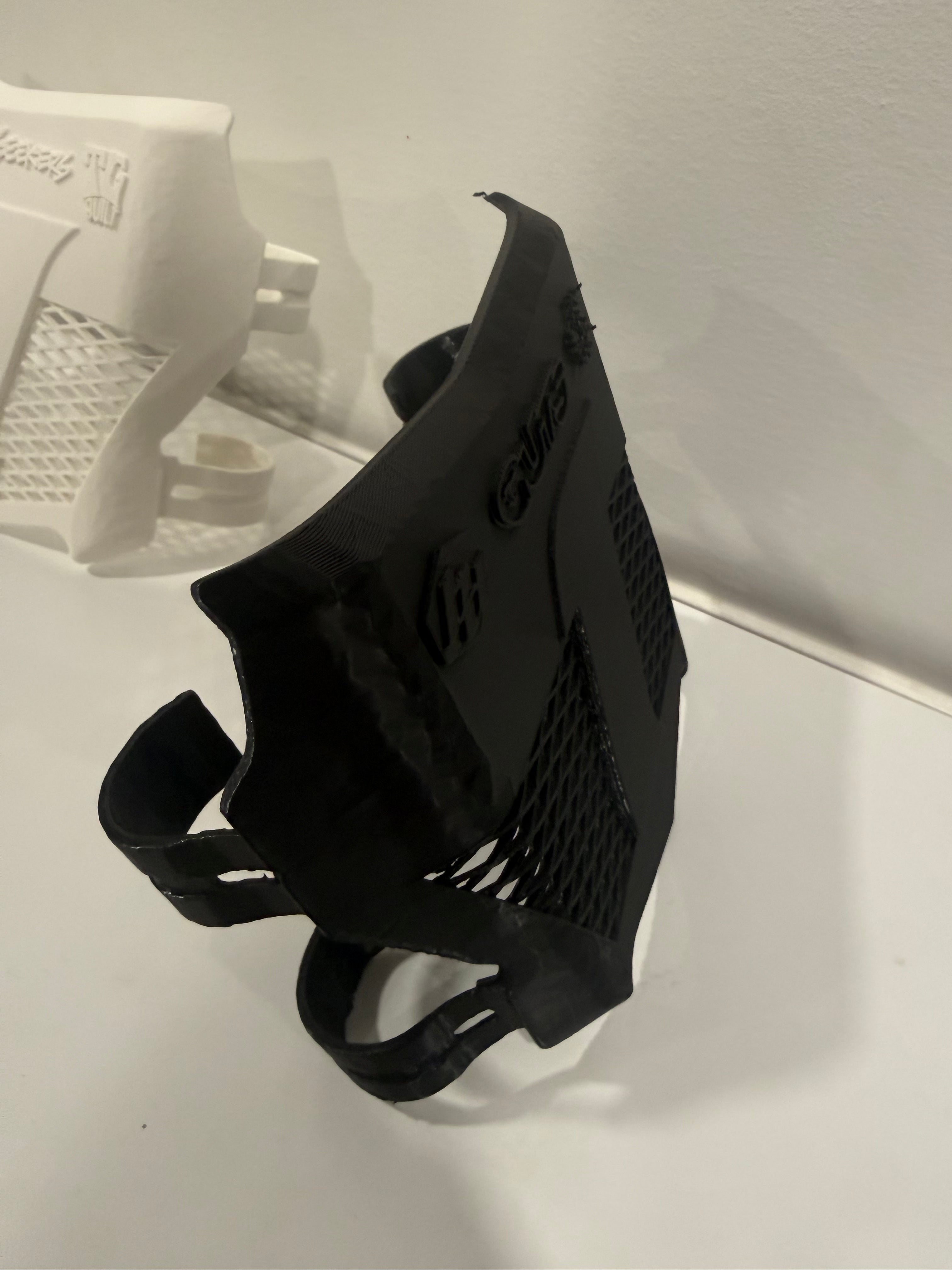 Vented motocutz plate